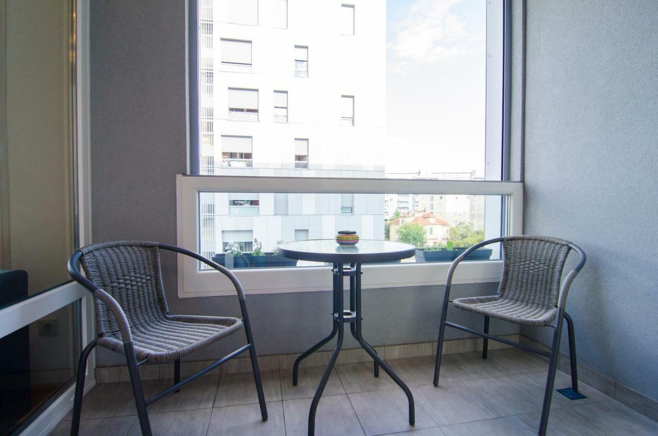Split Apartment Sinisa Екстериор снимка