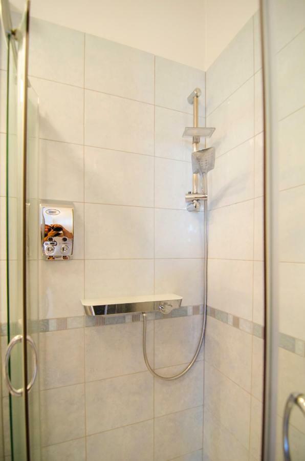 Split Apartment Sinisa Екстериор снимка